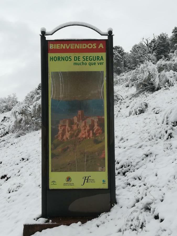 Hostal El Mirador Hornos Exterior foto